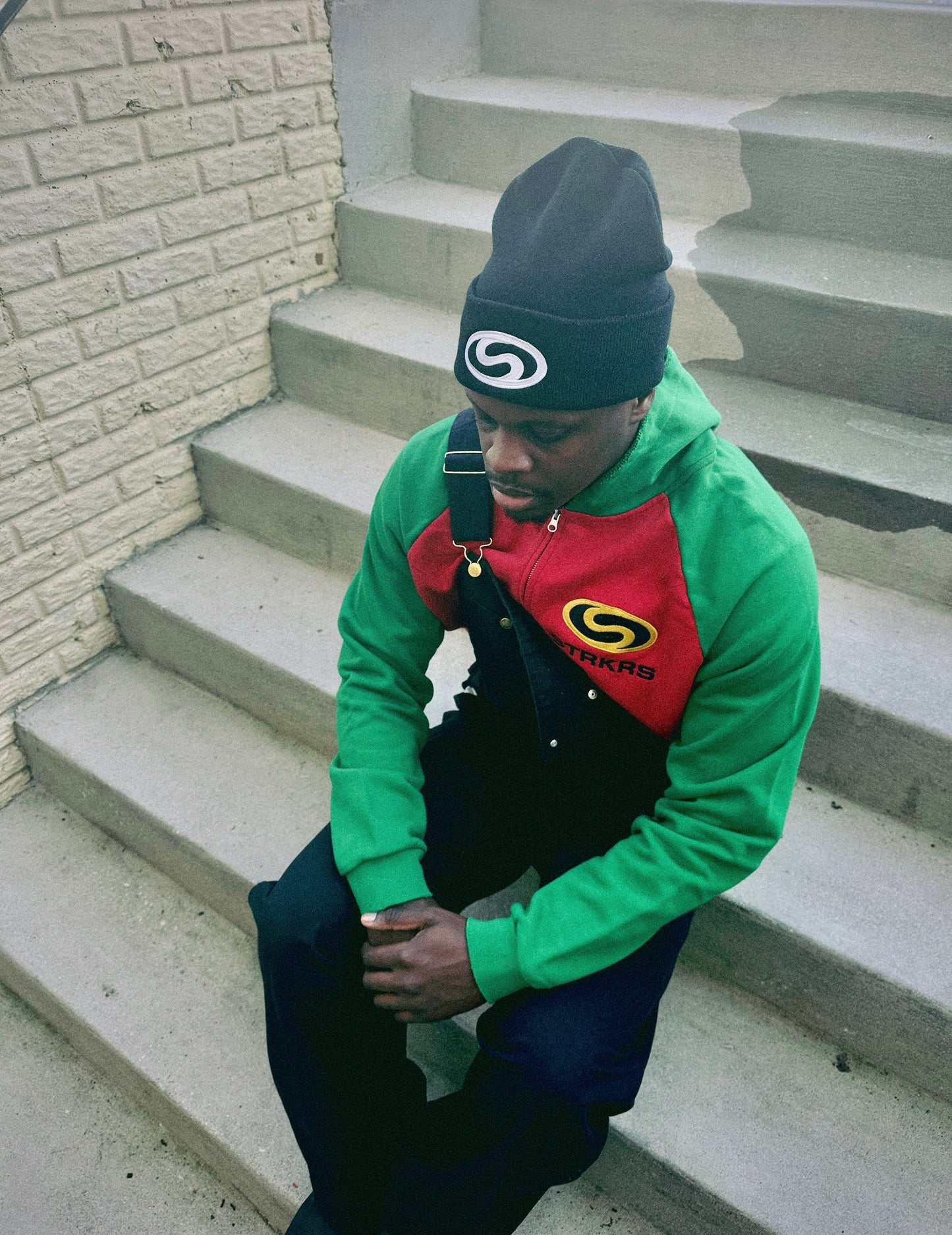 BALANCE LOGO RAGLAN HOODIE